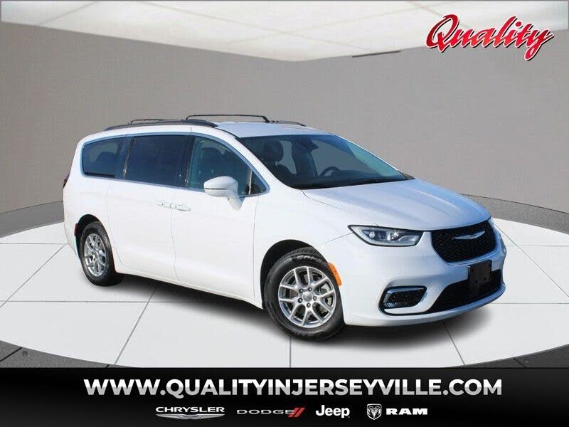 2022 Chrysler Pacifica Touring L FWD