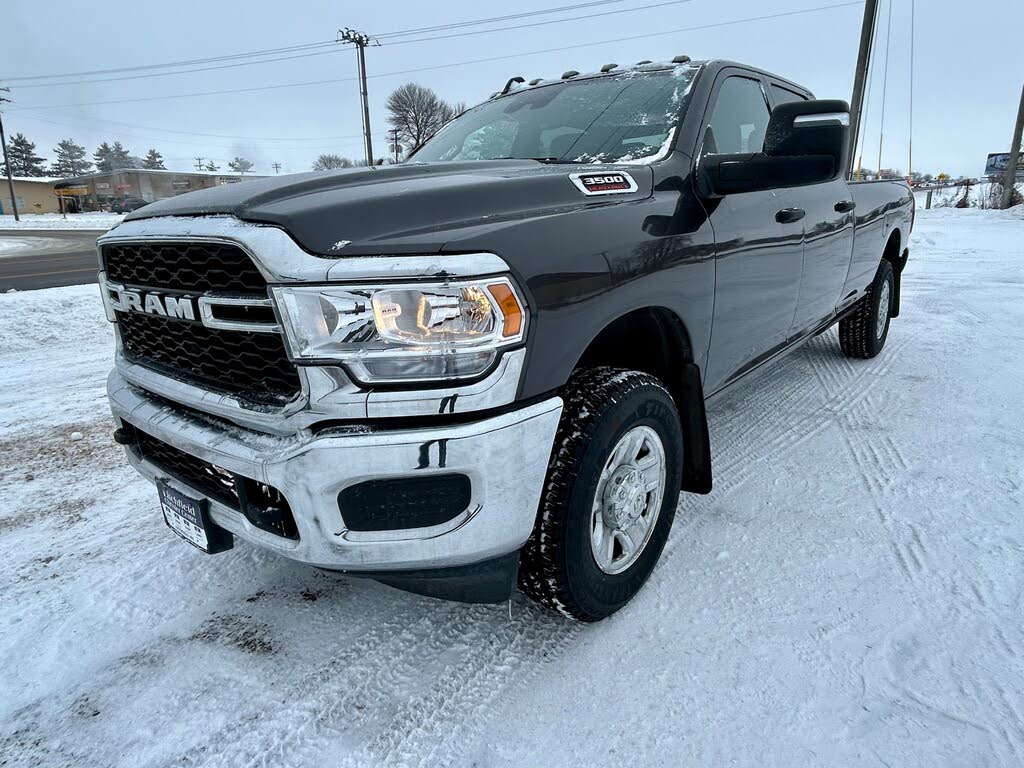 2024 RAM 3500 Tradesman Crew Cab LB 4WD