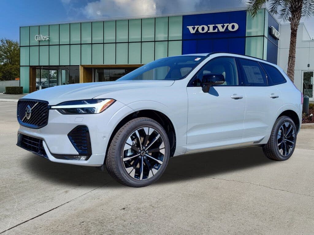 2026 Volvo XC60 B5 Plus AWD
