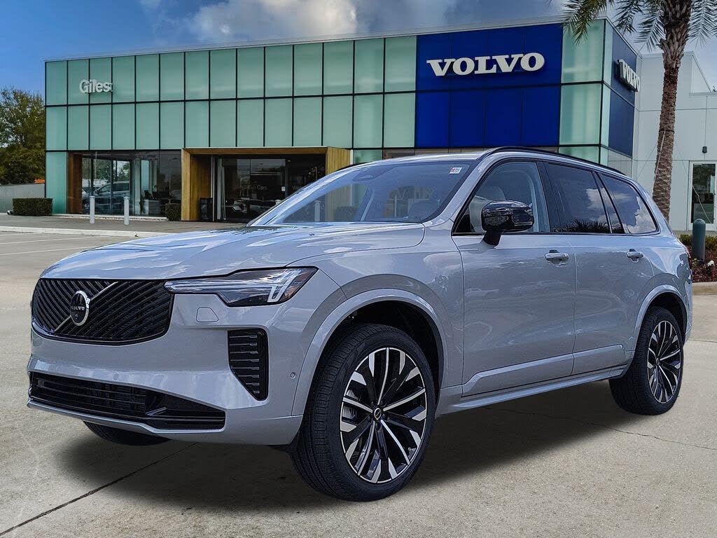 2026 Volvo XC90 B6 Ultra Dark 6-Passenger AWD