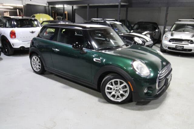 2015 MINI Cooper 2-Door Hatchback FWD