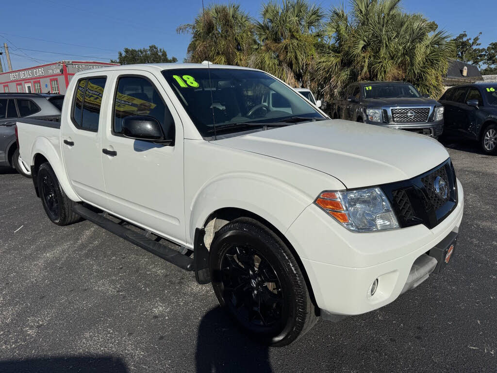 2018 Nissan Frontier SV V6 Crew Cab