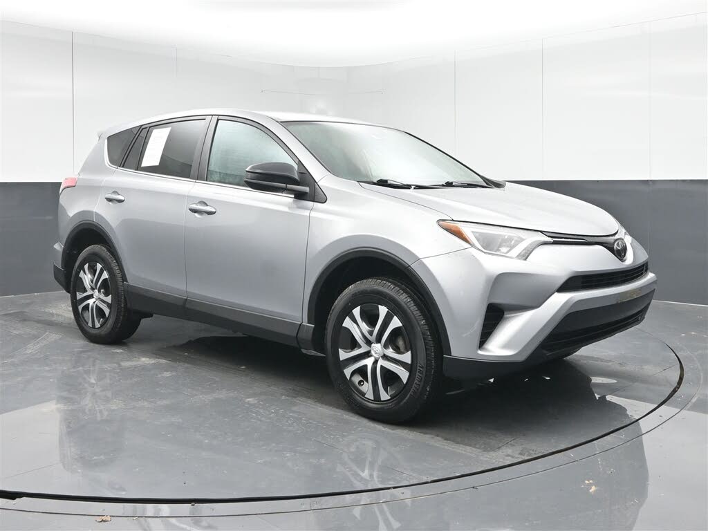 2018 Toyota RAV4 LE AWD