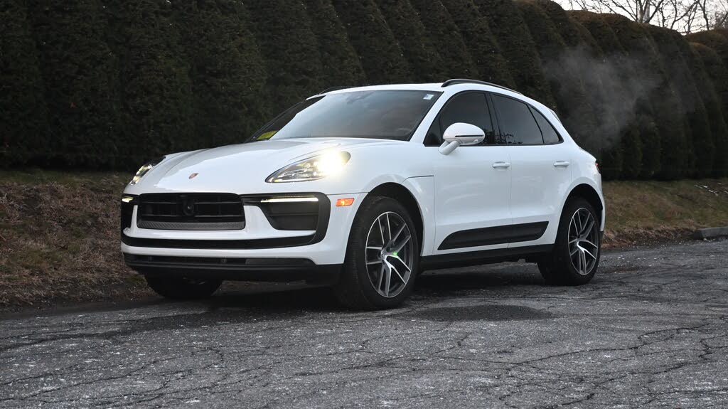2024 Porsche Macan AWD