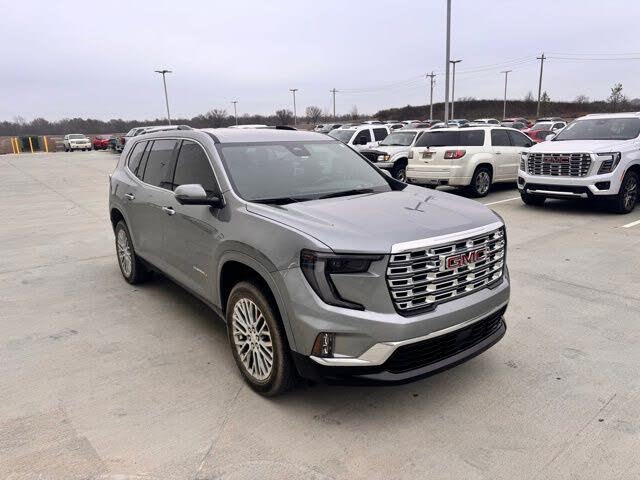 2025 GMC Acadia Denali FWD