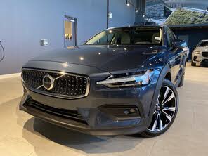 Volvo V60 Cross Country B5 Plus AWD