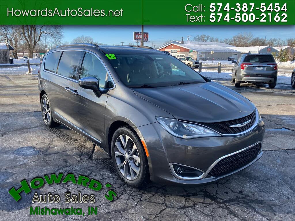 2018 Chrysler Pacifica Limited FWD
