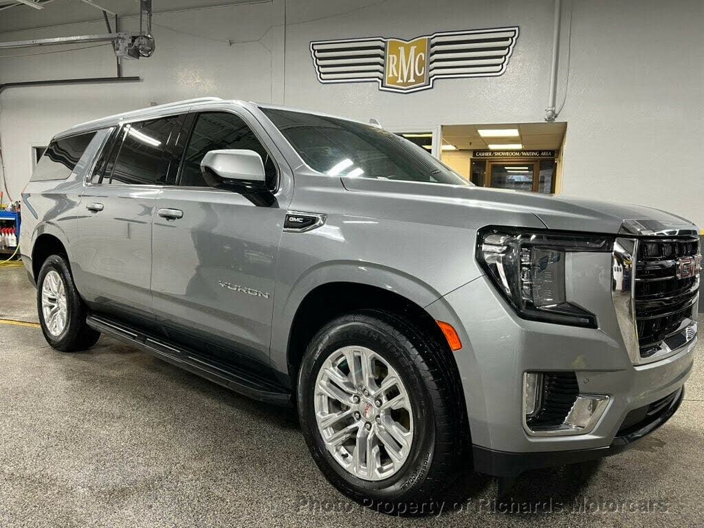 2024 GMC Yukon XL SLE 4WD