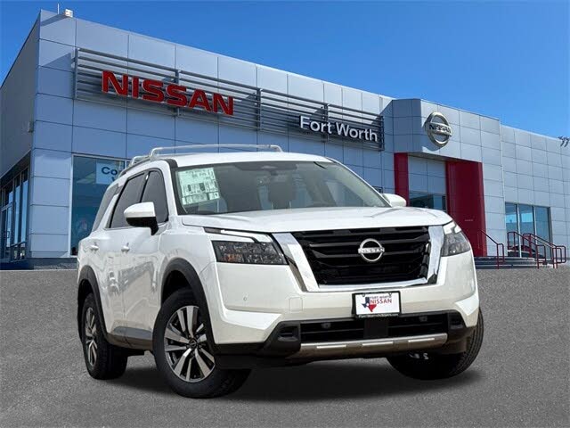 2025 Nissan Pathfinder SL FWD
