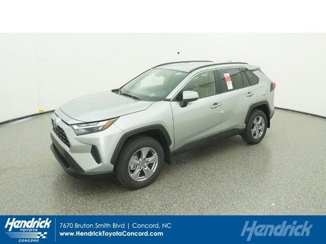 2025 Toyota RAV4 Hybrid XLE AWD