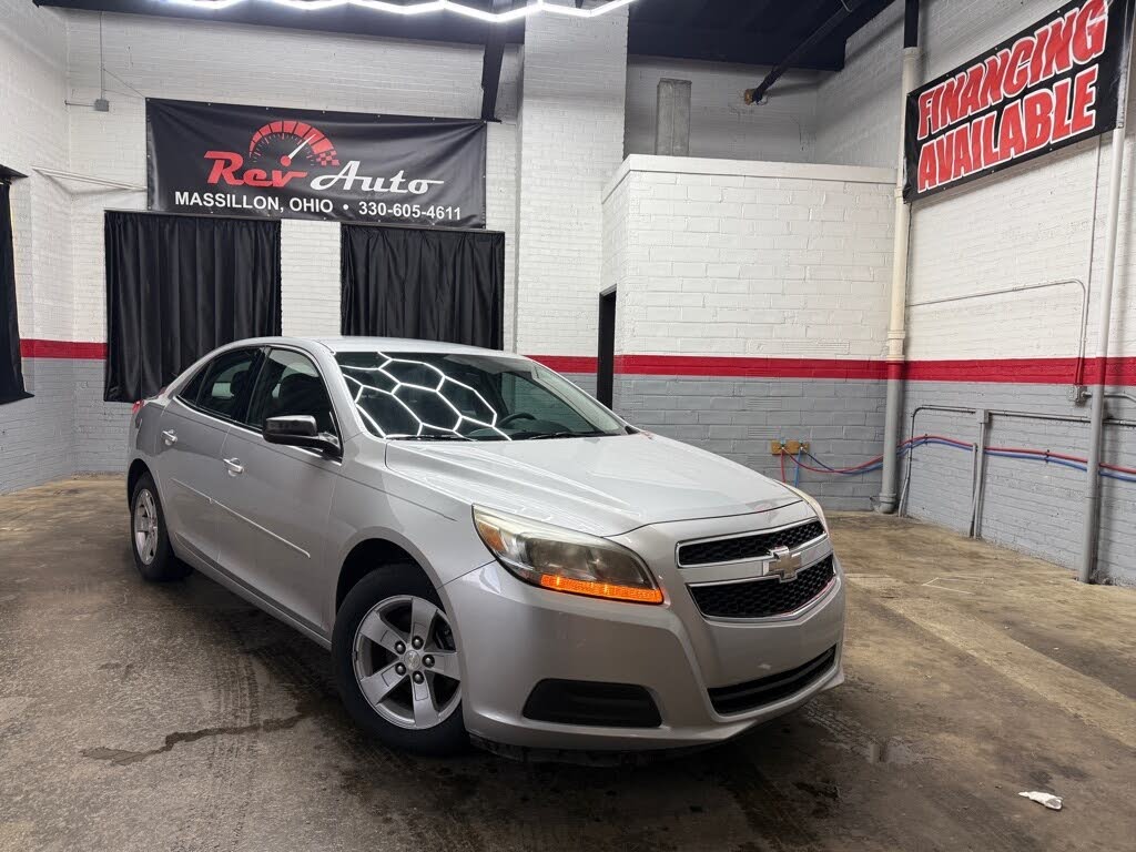 2013 Chevrolet Malibu LS FWD