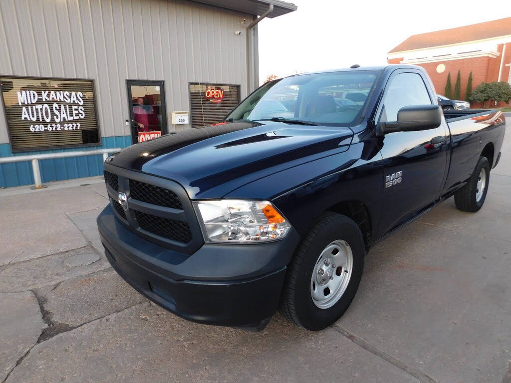2017 RAM 1500 Tradesman LB RWD