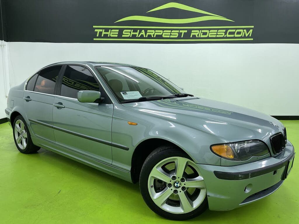 2004 BMW 3 Series 330xi Sedan AWD