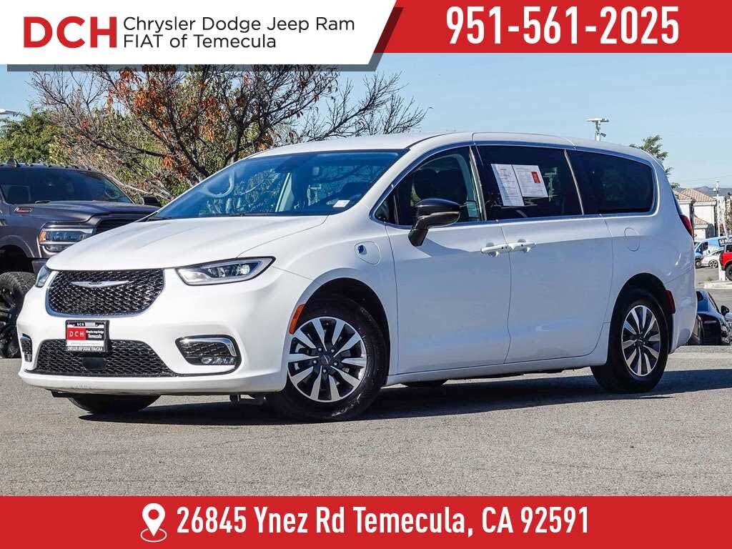 2024 Chrysler Pacifica Hybrid Select FWD