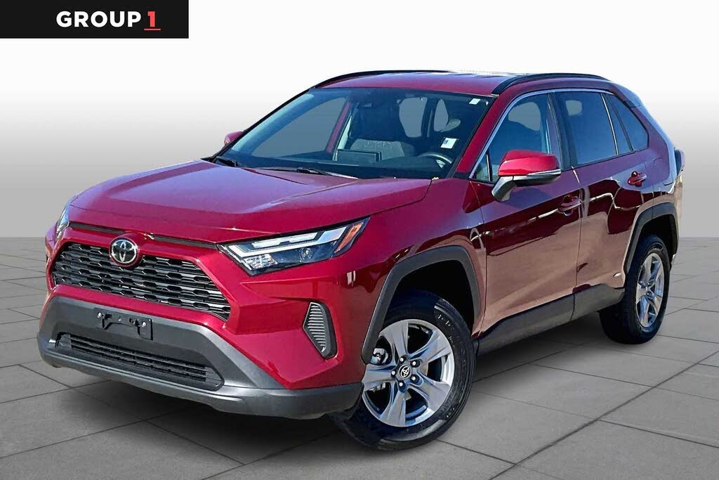 2025 Toyota RAV4 Hybrid XLE AWD