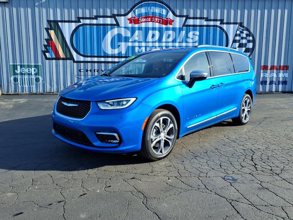 2026 Chrysler Pacifica Pinnacle AWD