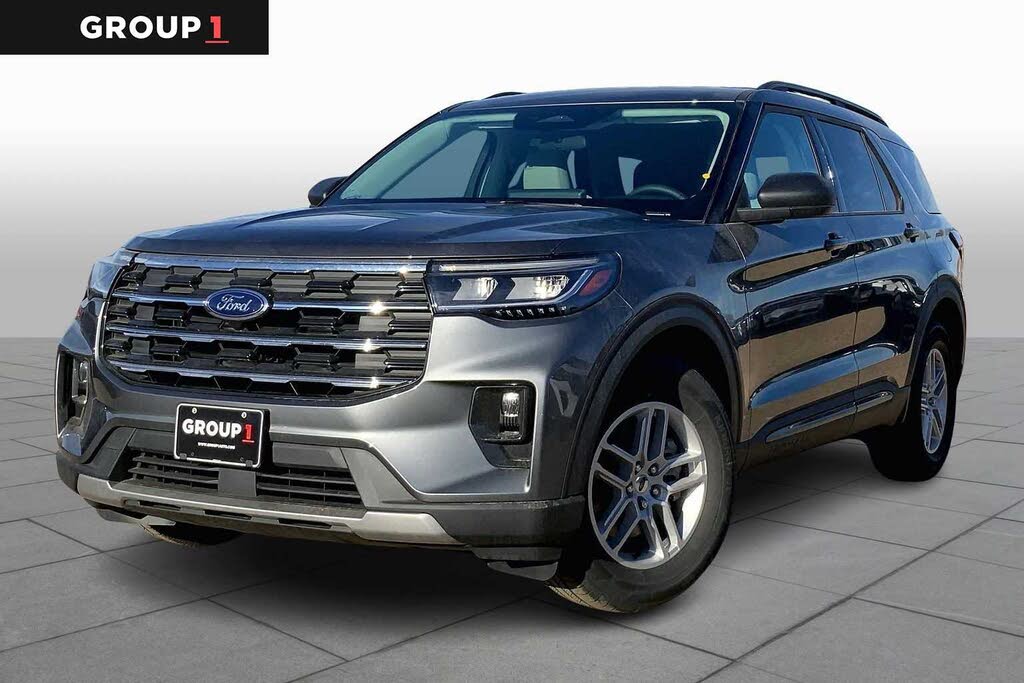 2026 Ford Explorer Active RWD