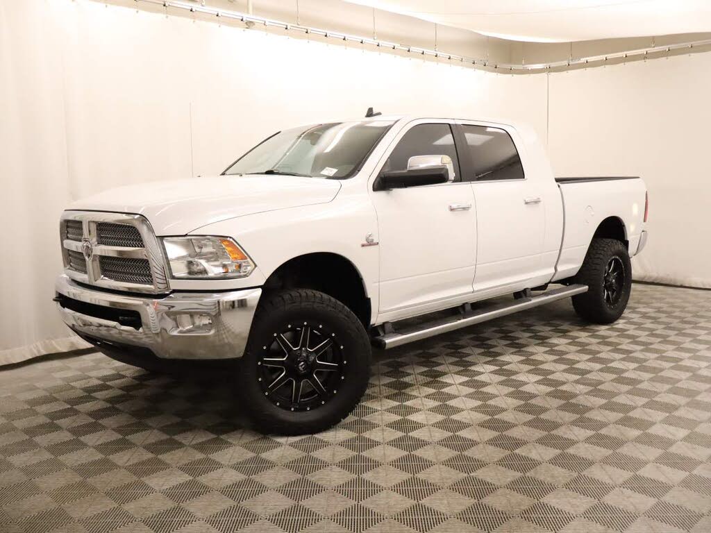 2018 RAM 2500 Big Horn Mega Cab 4WD