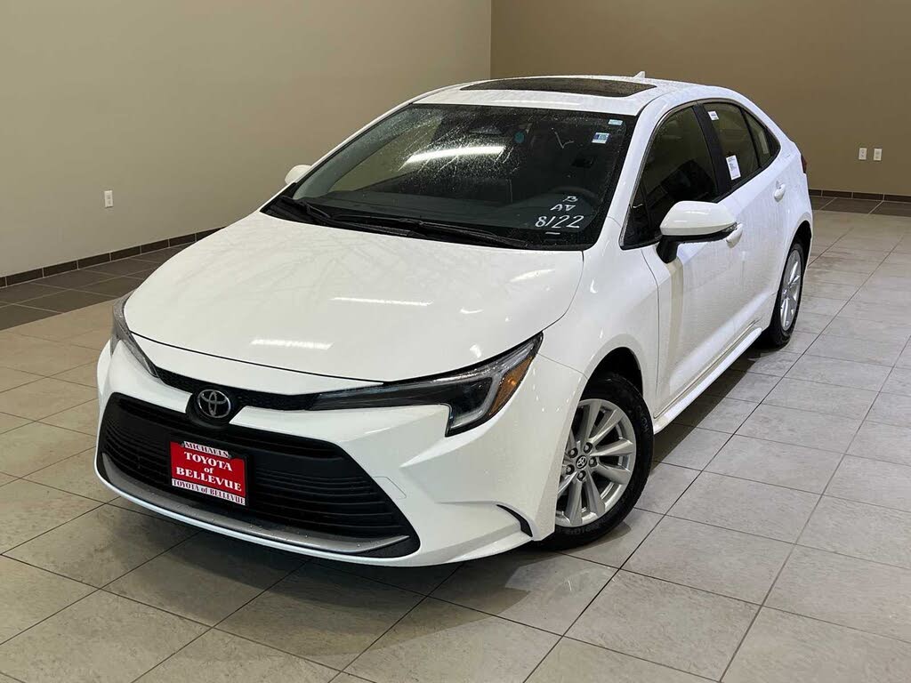 2026 Toyota Corolla Hybrid XLE FWD