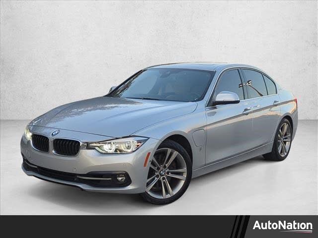 2017 BMW 3 Series 330e iPerformance Sedan RWD