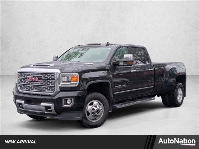 2019 GMC Sierra 3500HD Denali Crew Cab LB DRW 4WD