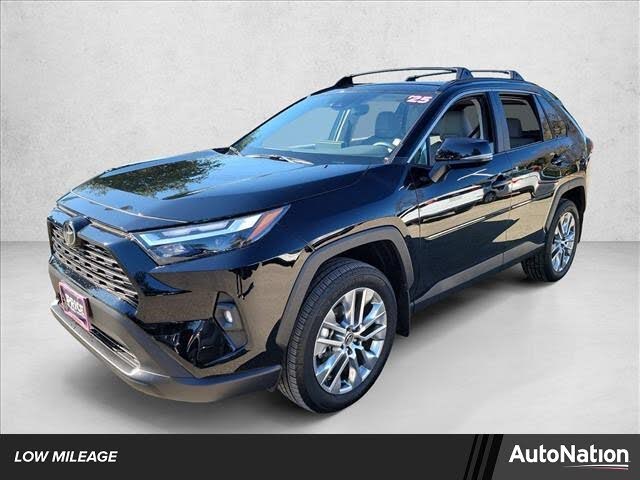 2025 Toyota RAV4 XLE Premium FWD