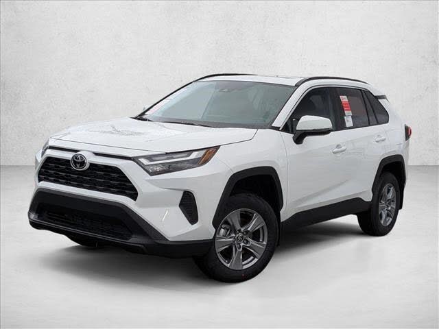 2025 Toyota RAV4 XLE AWD