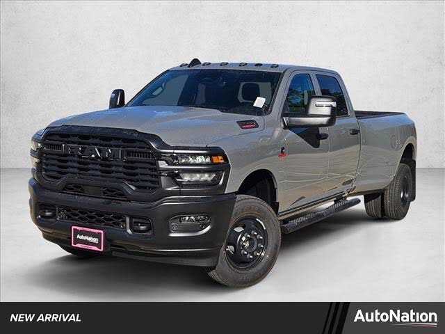 2026 RAM 3500 Tradesman Crew Cab LB DRW 4WD