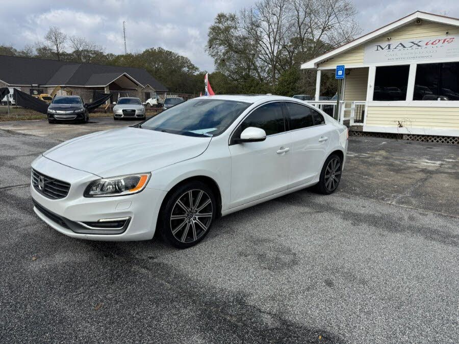 2015 Volvo S60 T6 Premier Plus
