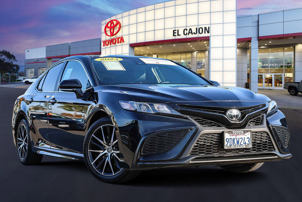 2023 Toyota Camry SE FWD
