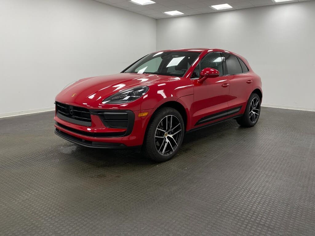 2025 Porsche Macan