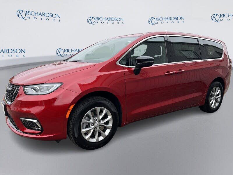 2026 Chrysler Pacifica Select AWD