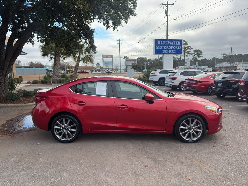 2018 Mazda MAZDA3 Touring