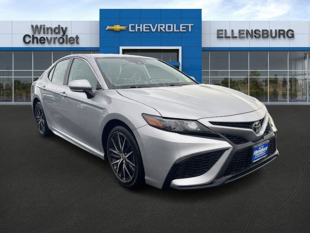 2023 Toyota Camry SE FWD