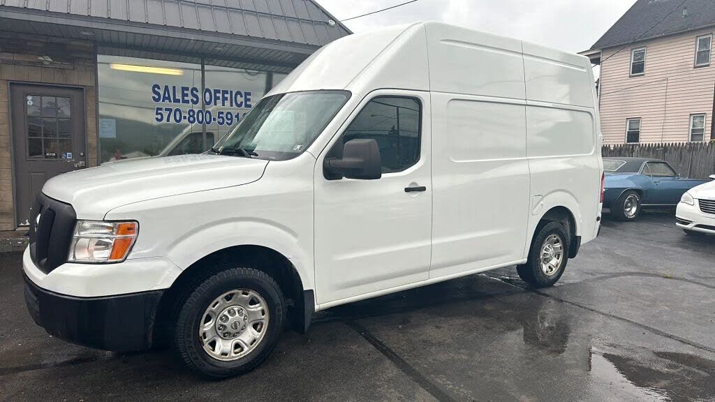2013 Nissan NV Cargo 2500 HD S