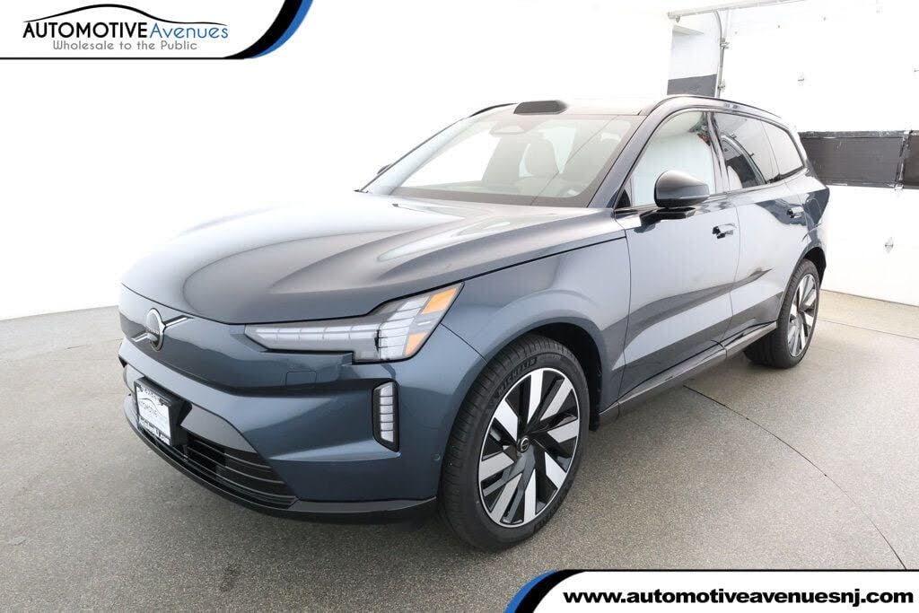 2025 Volvo EX90 Twin Ultra 6-Passenger eAWD