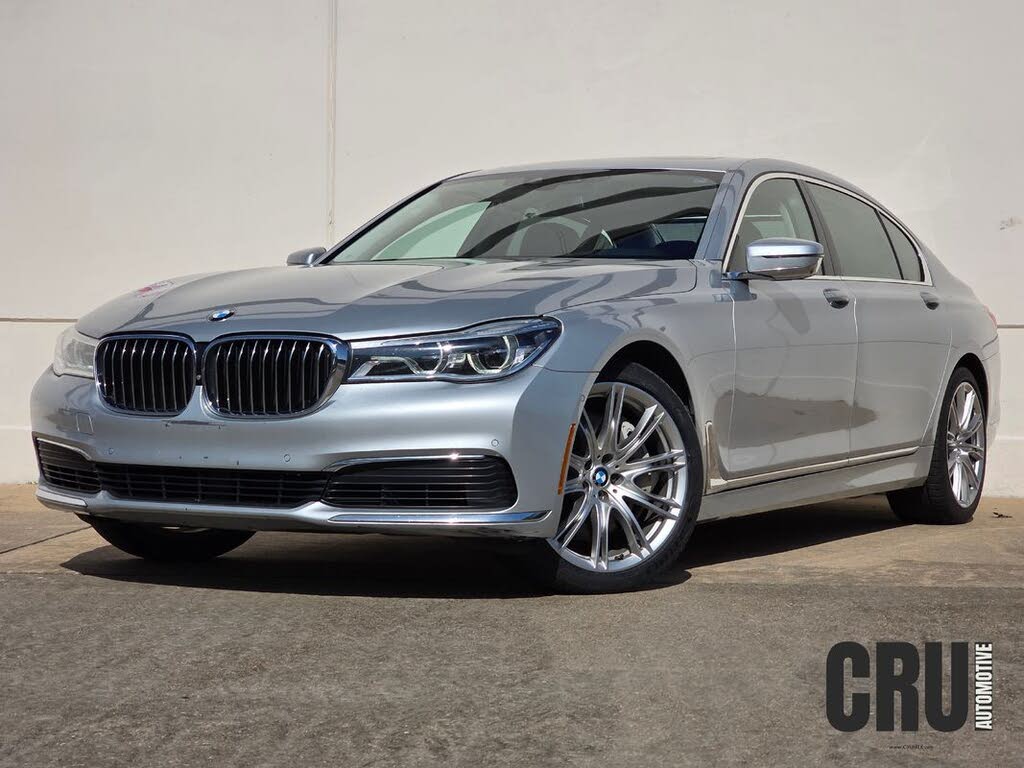 2019 BMW 7 Series 750i RWD