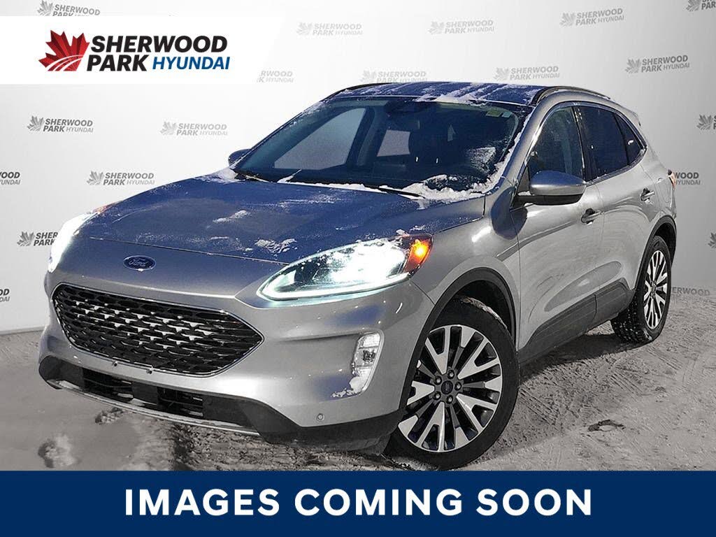 2022 Ford Escape Titanium AWD
