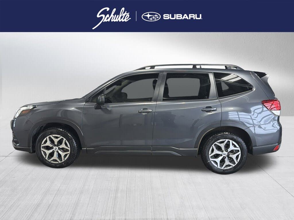 2024 Subaru Forester Premium Crossover AWD