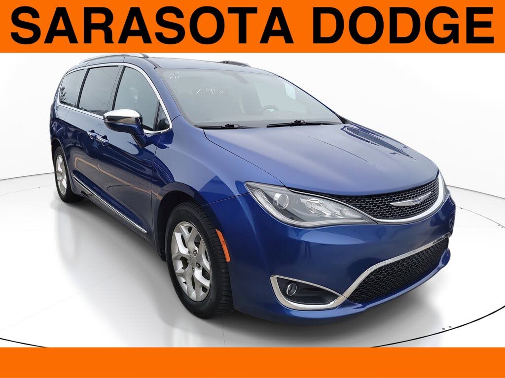 2020 Chrysler Pacifica Limited FWD