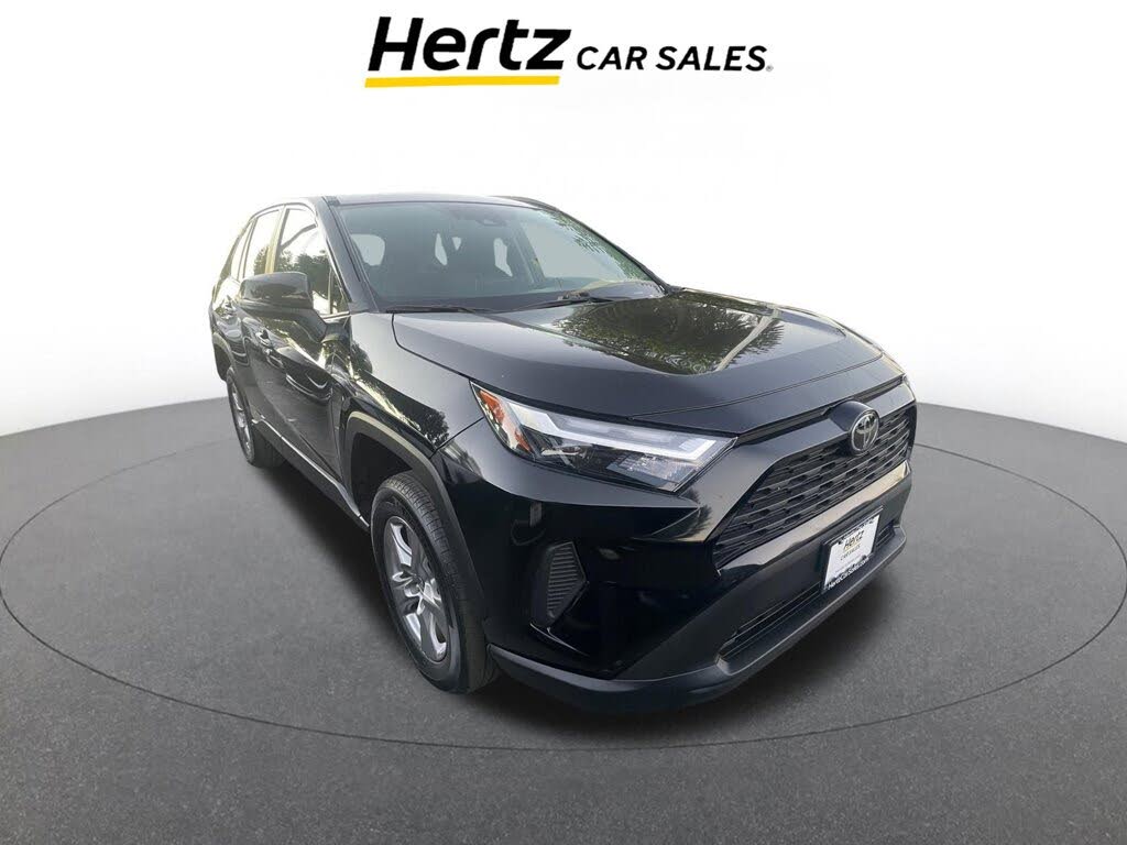 2025 Toyota RAV4 XLE FWD