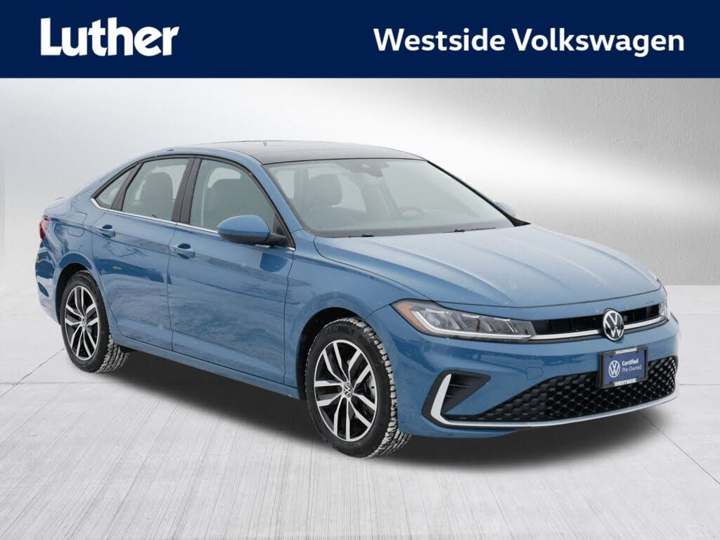2025 Volkswagen Jetta SE FWD