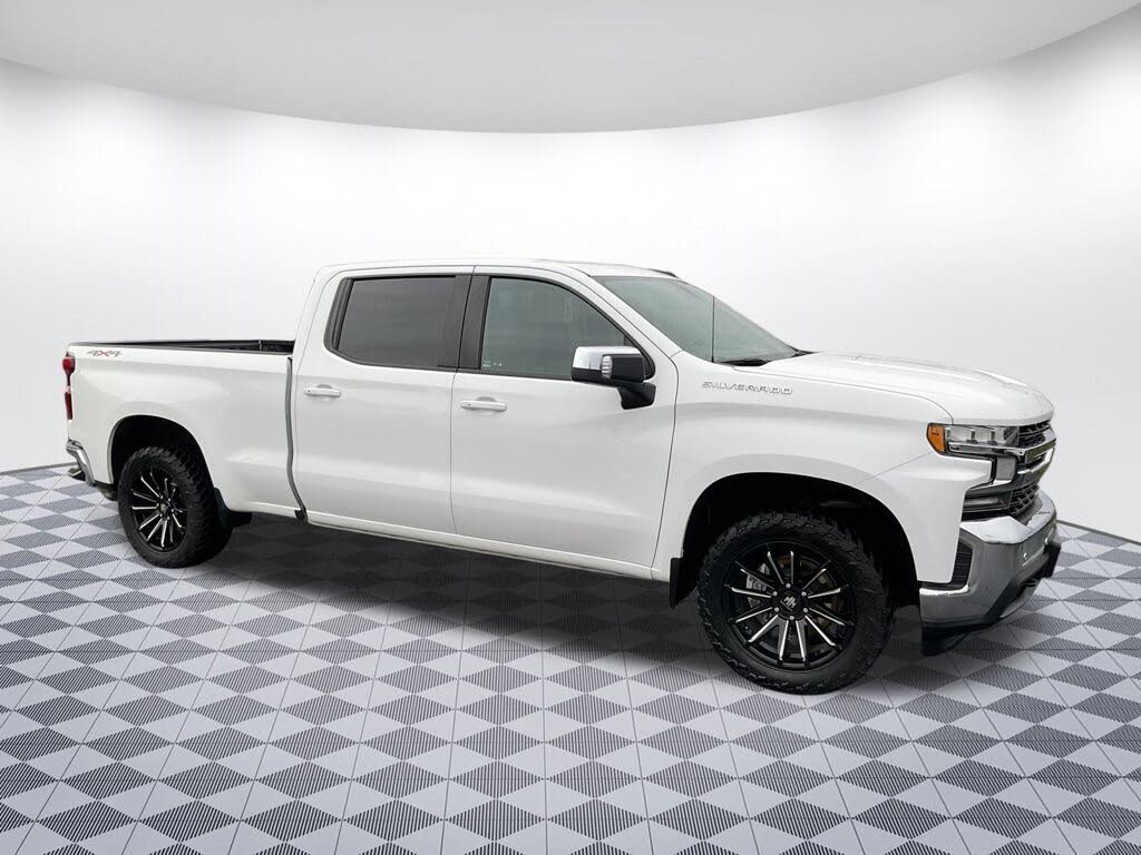 2019 Chevrolet Silverado 1500 LT Crew Cab 4WD