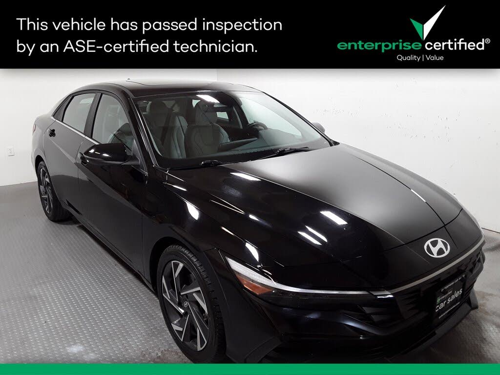 2025 Hyundai Elantra Limited FWD