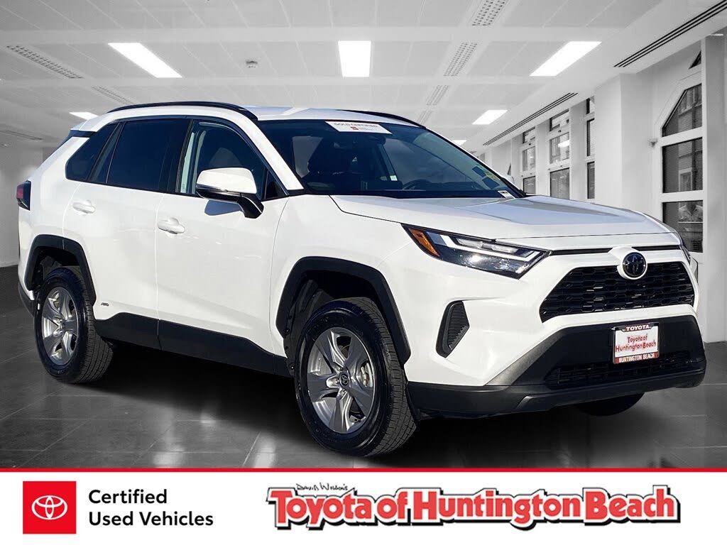 2025 Toyota RAV4 Hybrid XLE AWD