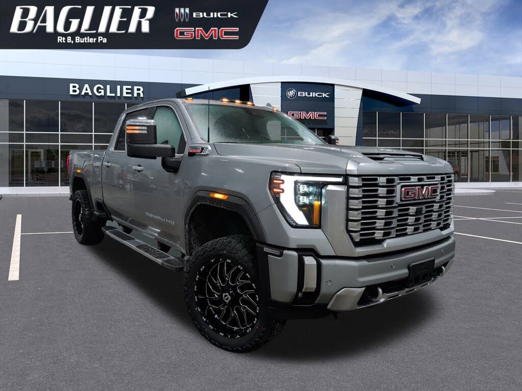 2024 GMC Sierra 3500HD Denali Crew Cab 4WD