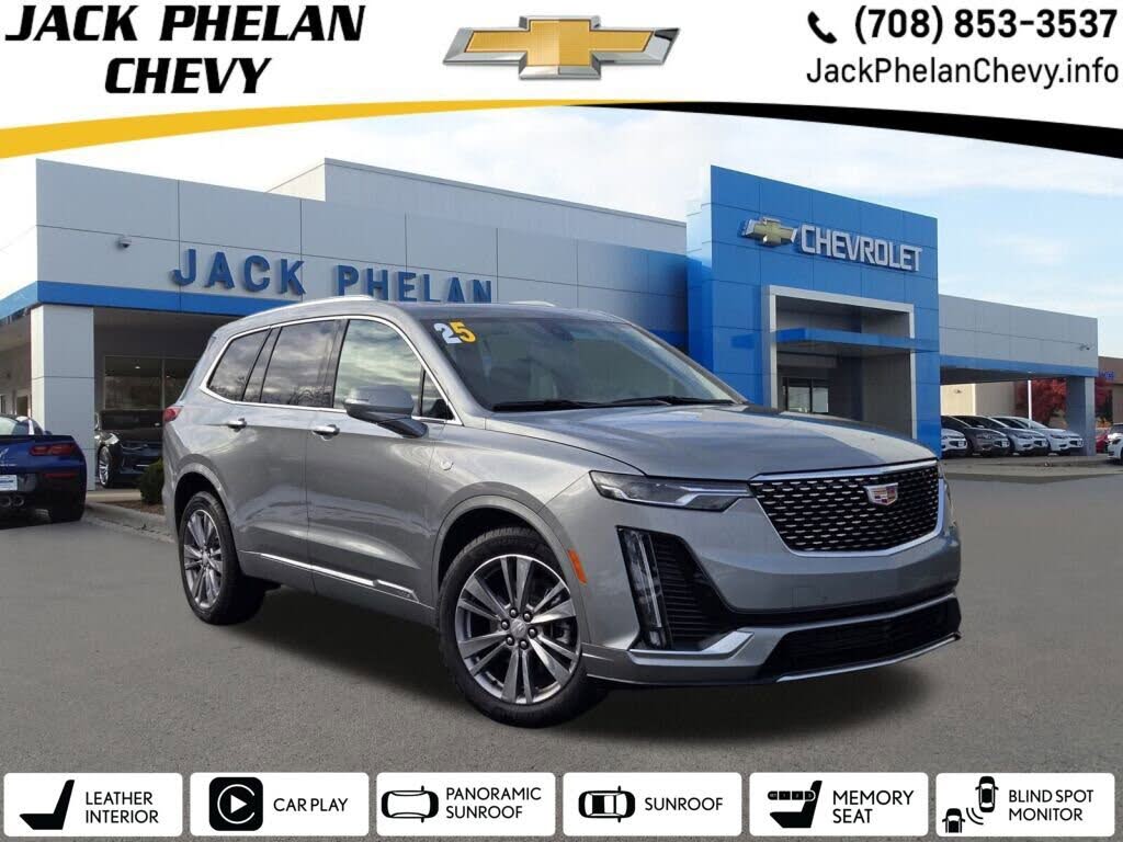 2025 Cadillac XT6 Premium Luxury FWD