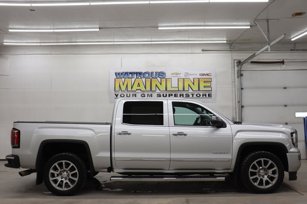 2017 GMC Sierra 1500 Denali Crew Cab 4WD