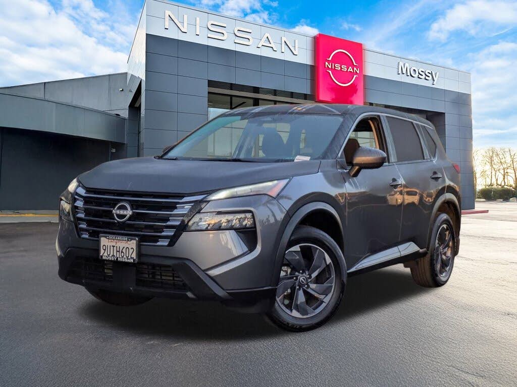 2025 Nissan Rogue SV FWD