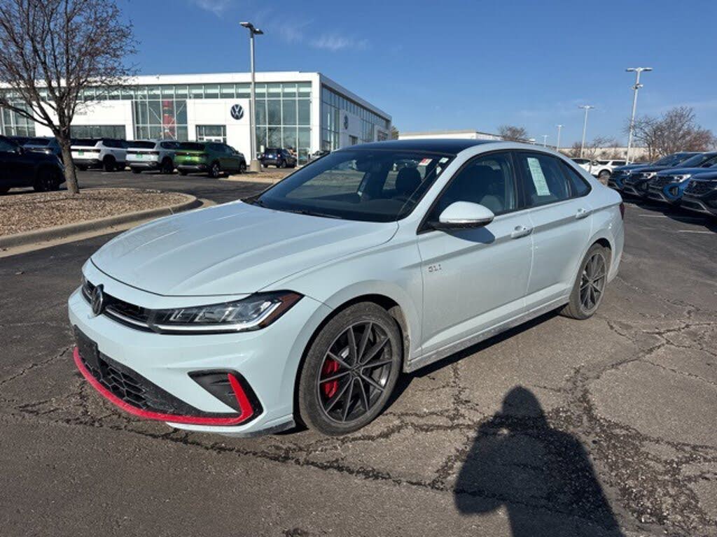 2025 Volkswagen Jetta GLI Autobahn FWD